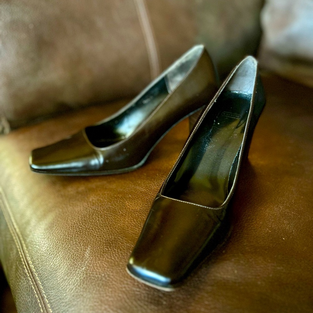 Vintage Square Toe COACH Pumps size 6B